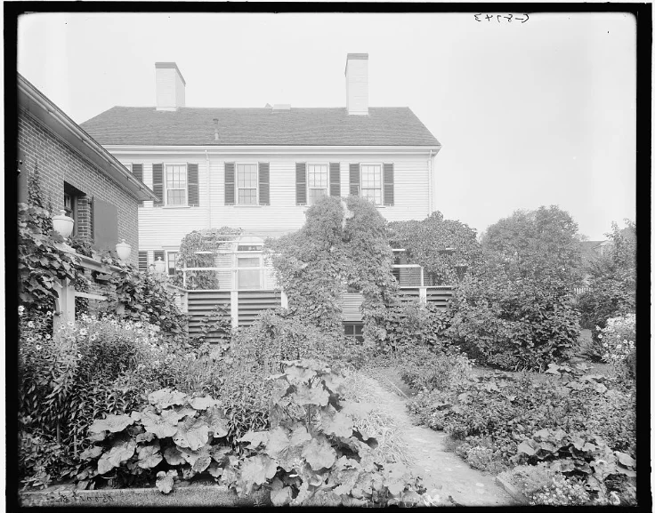 Aldrich Garden at Strawbery Banke