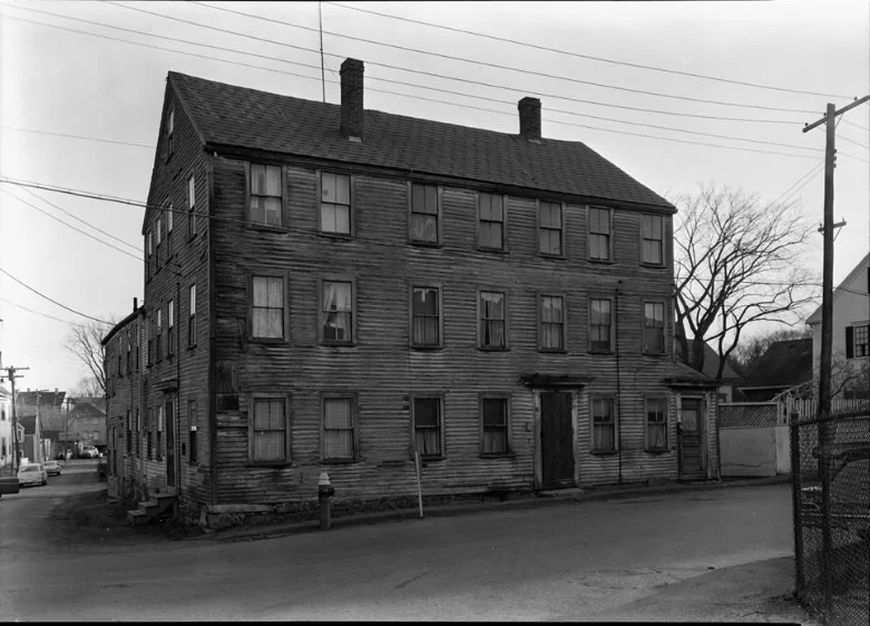 Pitt Tavern