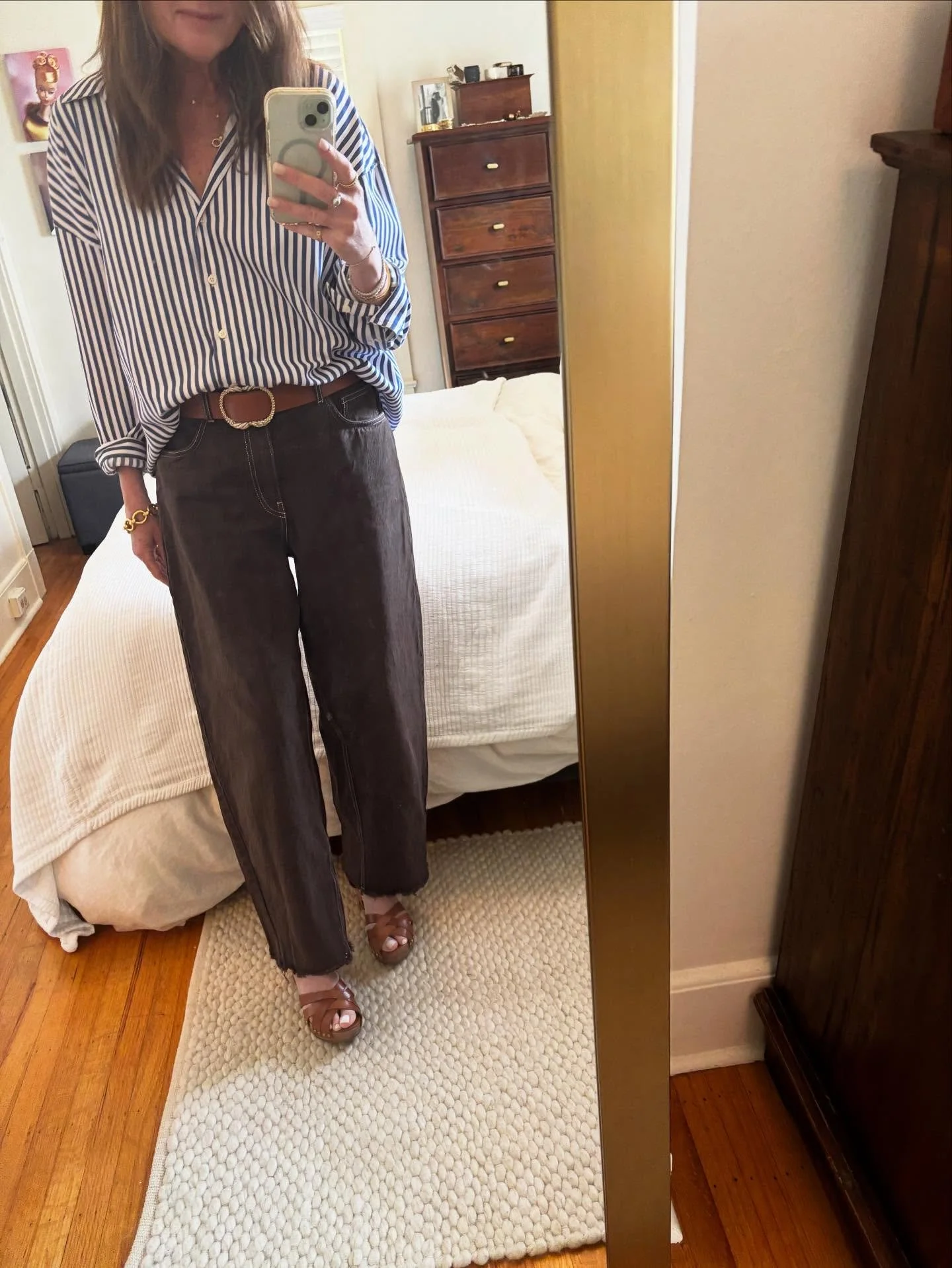 Embracing the barbell leg trend. 🤎💛