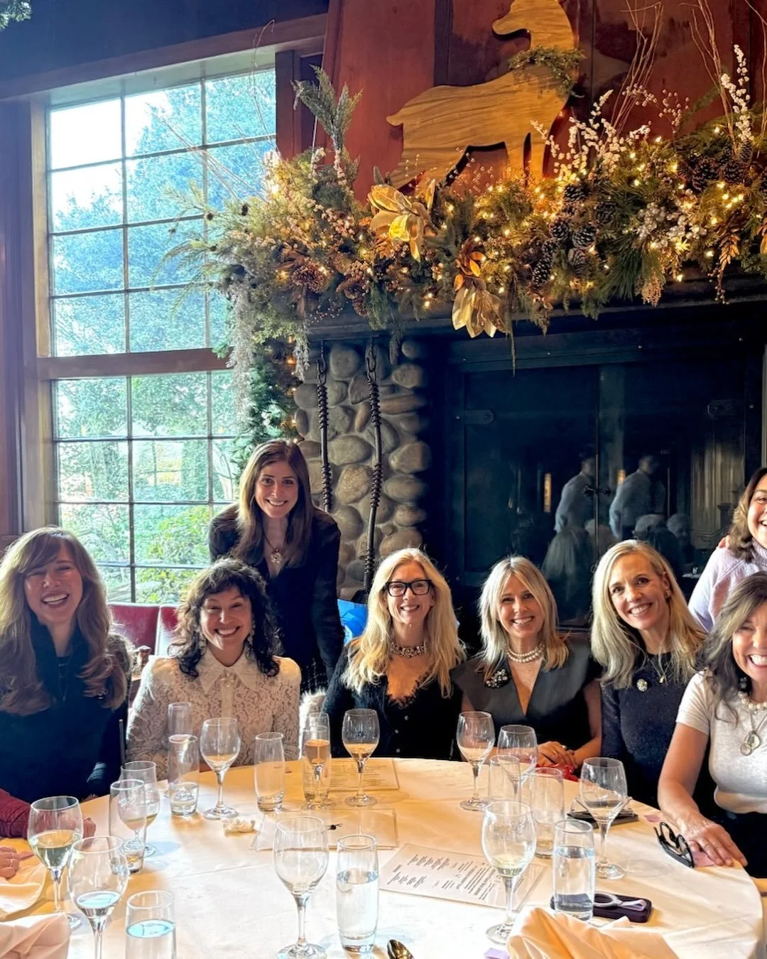 Annual Brooch Brunch! Merry Merry! 🥂🎁🥂