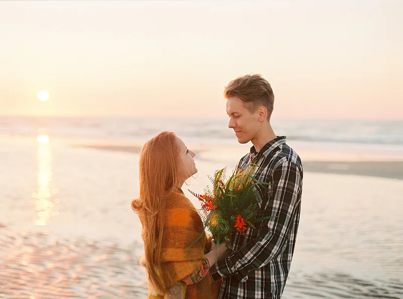Romantic Loveshoot at the North Sea, Belgium / Shooting de couple romantique à la Mer du Nord, Belgique