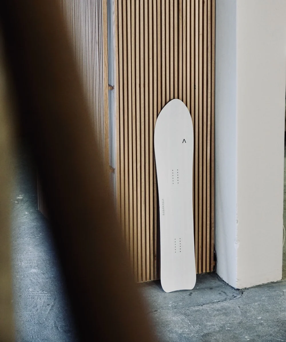 MT1180 HOKKAIDO WHITE/BLACK – 150 CM — Fjell^ 