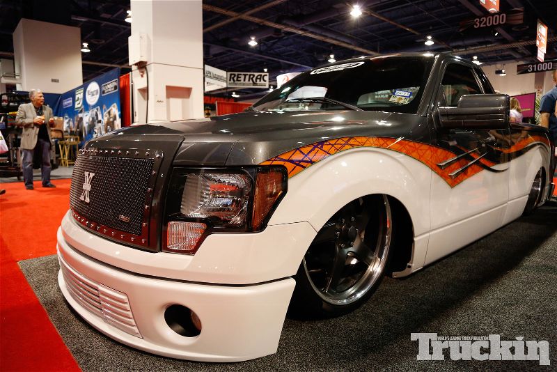 110212tr-05+2012-sema-show+custom-trucks.jpg