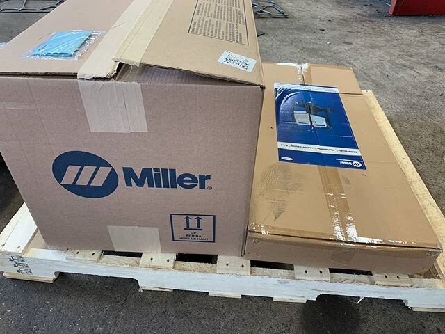 Miller is a company that helps keep us going. We rely on our welders for just about everything we do here at the shop. Make sure to check out @miller_welders
#millerwelders
#millerpartner .
.
. ➖ ➖ ➖➖➖➖➖➖➖➖➖➖
Valves - Bags - Compressors - Fittings
 7