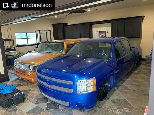 @mrdonelson
&bull; &bull; &bull; &bull; &bull; &bull;
These 2 collecting dust together COLORBLIND and GAMEOVER #Ekstensive #Airsuspension #bodydropped #covertrucks ➖ ➖ ➖➖➖➖➖➖➖➖➖➖
Valves - Bags - Compressors - Fittings
 7-5:30 Tuesday - Saturday
⚙️Ful