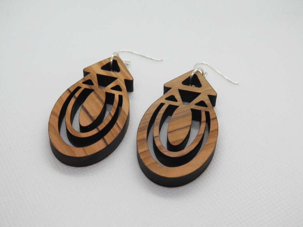 olive-wood-natural-long-earrings-2.jpg
