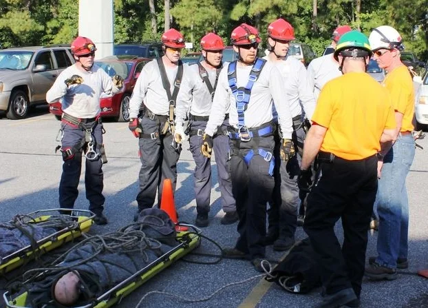 Rope-Team-Finish-2012.jpg