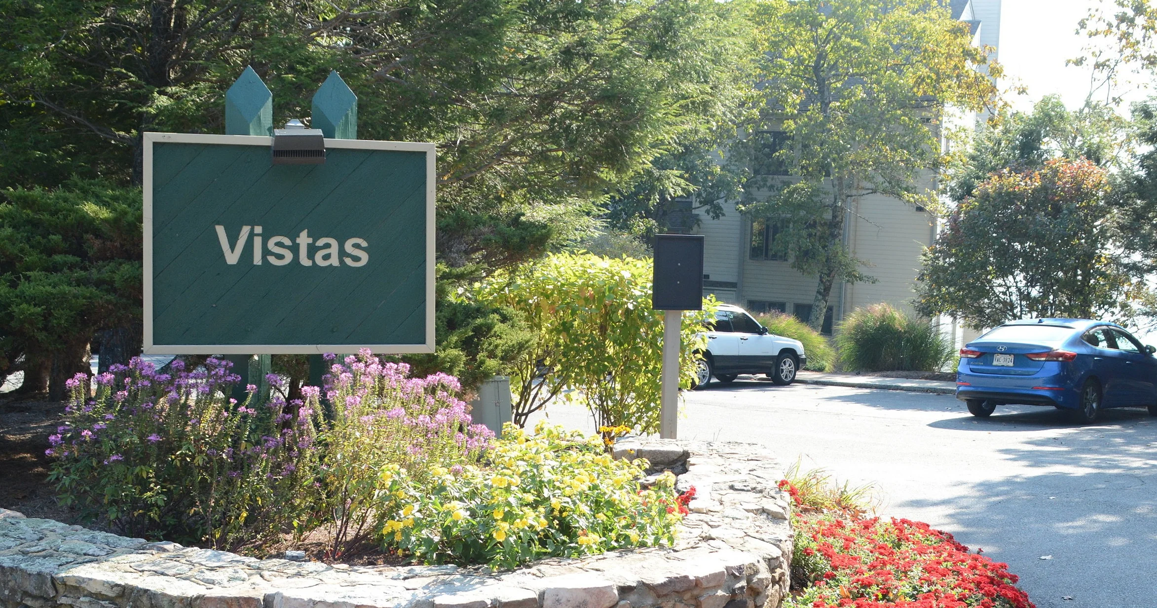 vistas-condo-wintergreen.jpg