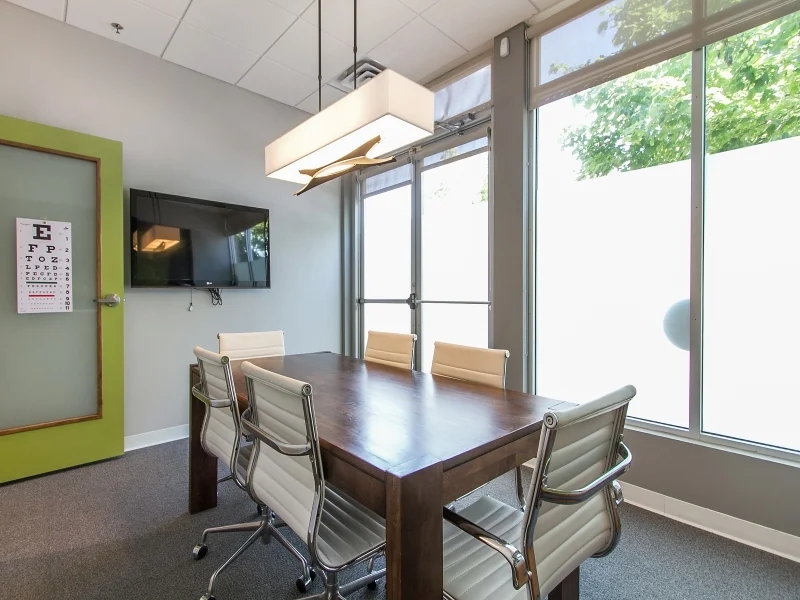1762039_Meeting-Room_800x600.jpg