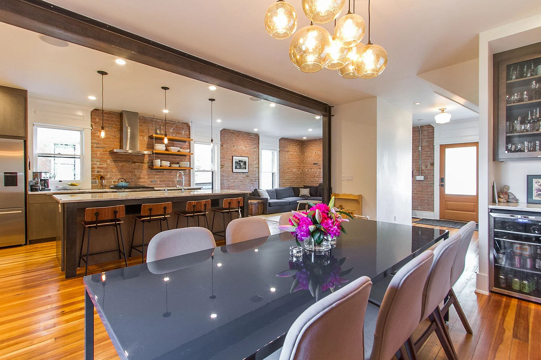 Residence - Whittier
