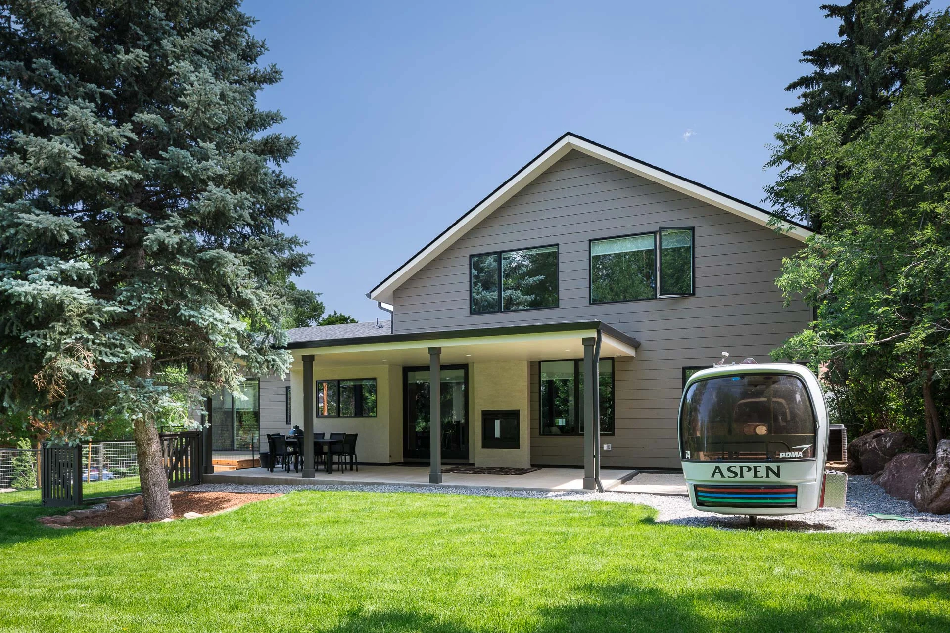 20160617_Burke_Builders_Mid_Boulder_0007_ScreenRes.jpg