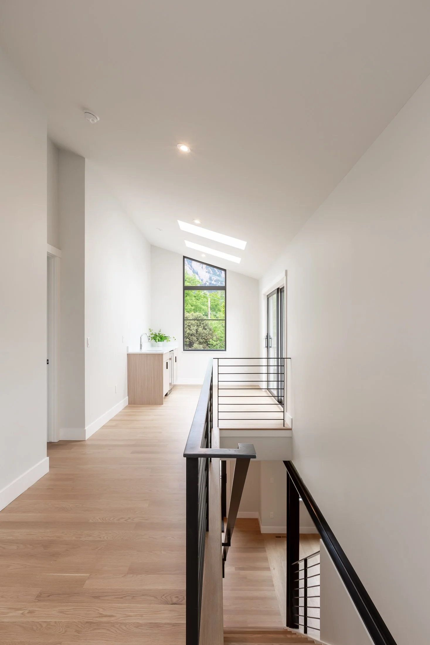 2735 Carnegie Drive 36.jpg
