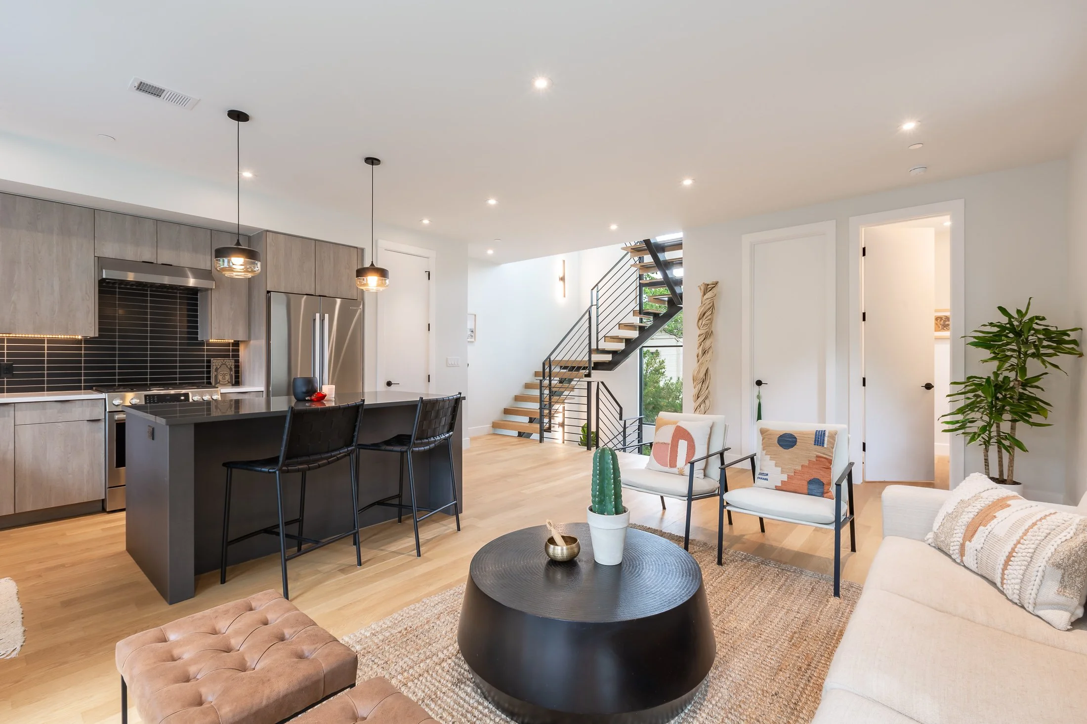 936 North Street 39.jpg