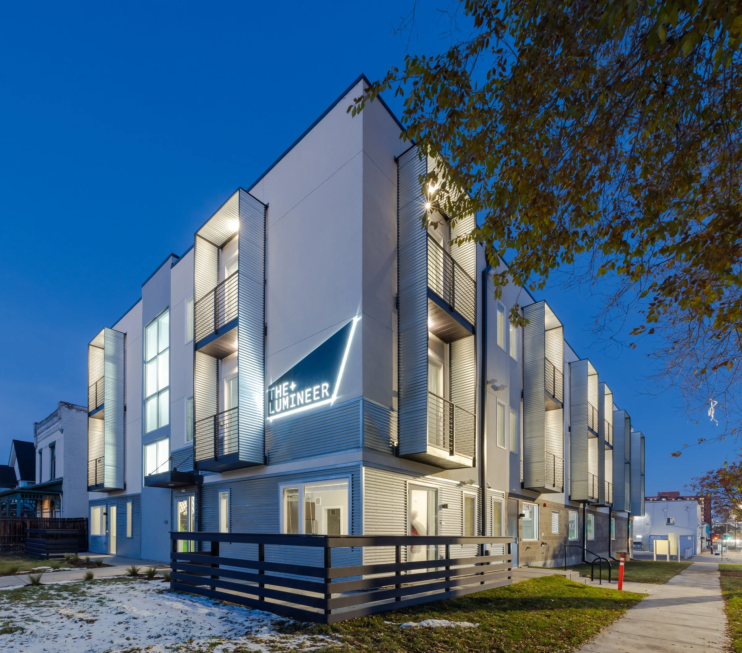 1300 Lipan St - 36.jpg