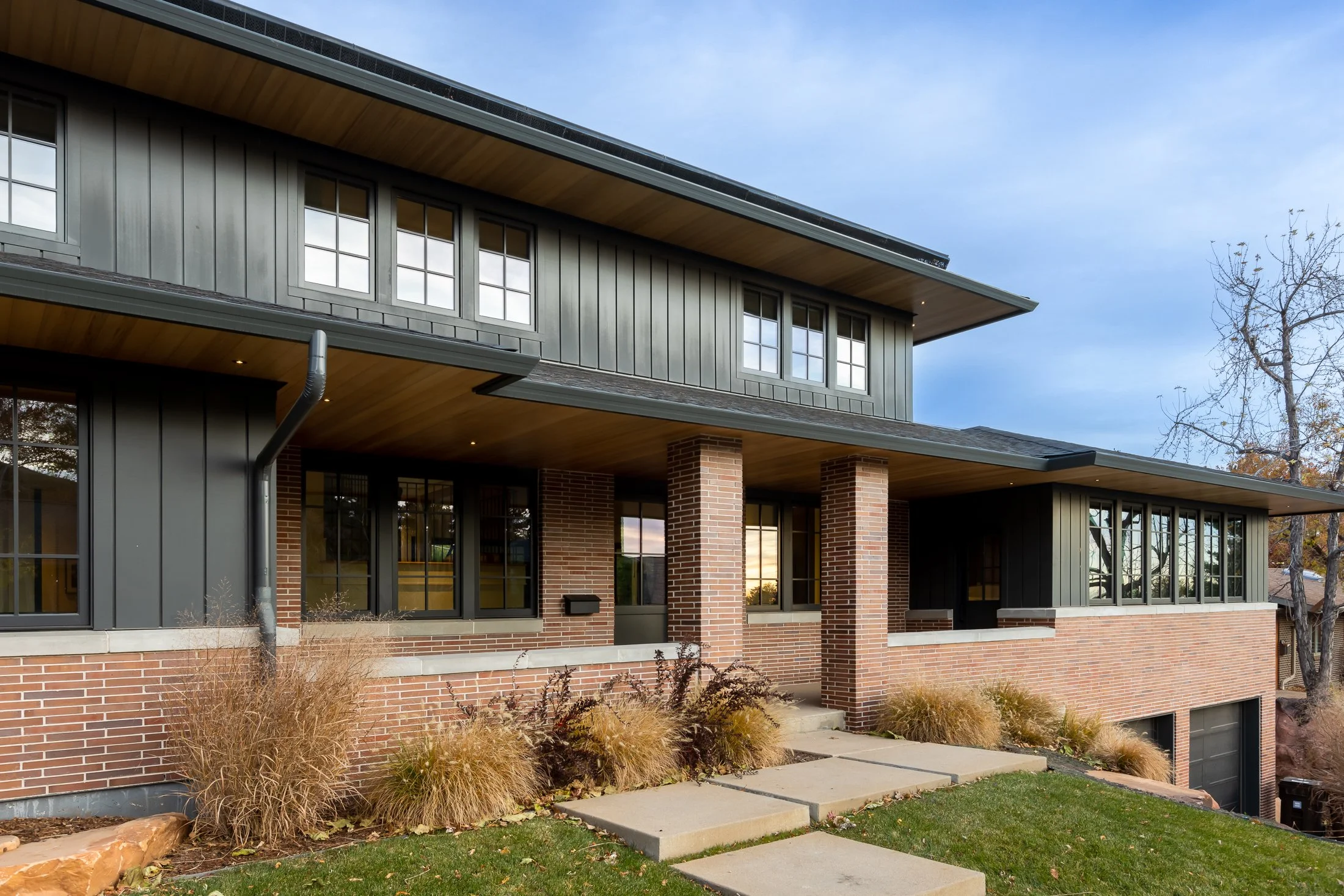 2385 Kenwood Dr - 103.jpg