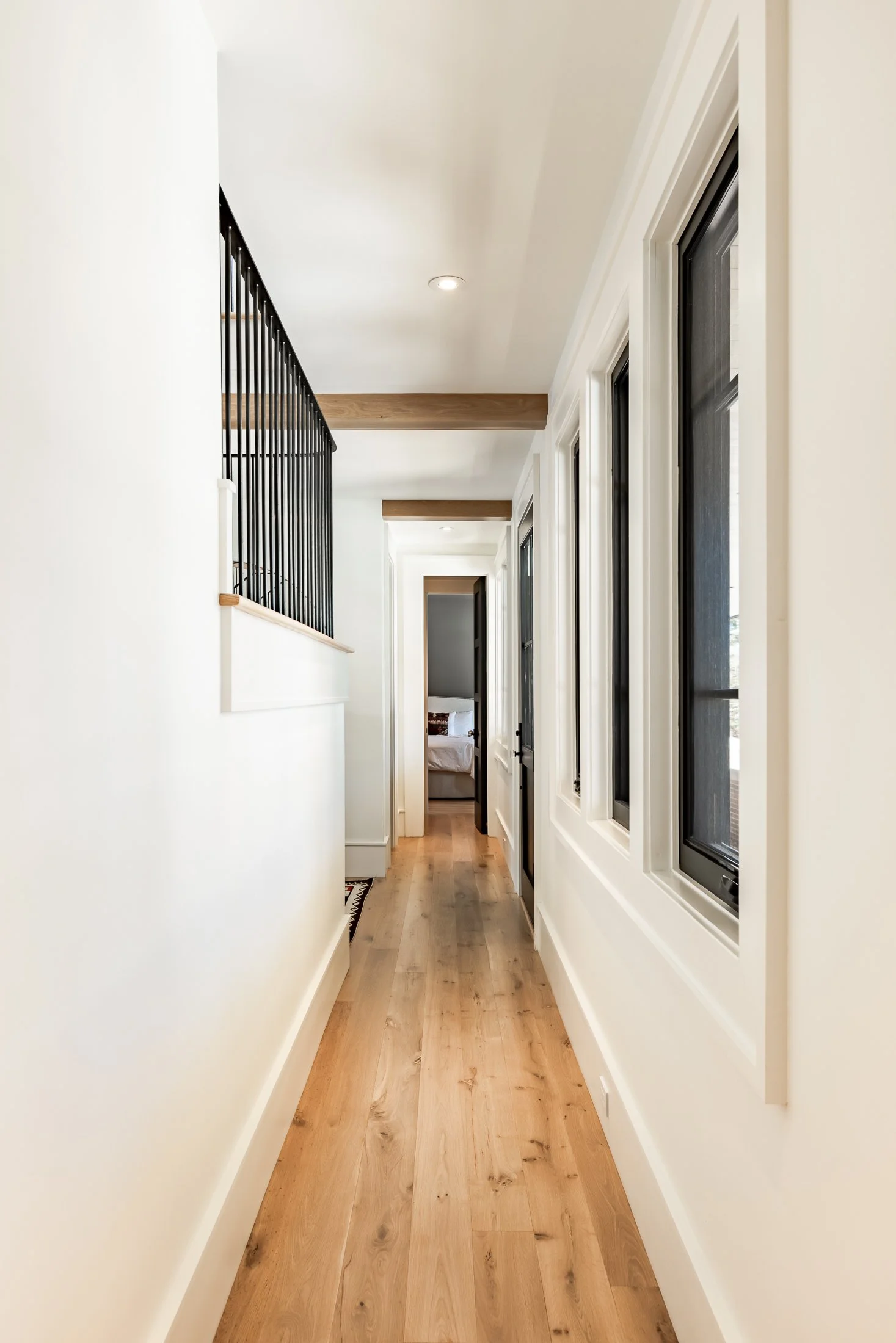 2385 Kenwood Dr - 09.jpg