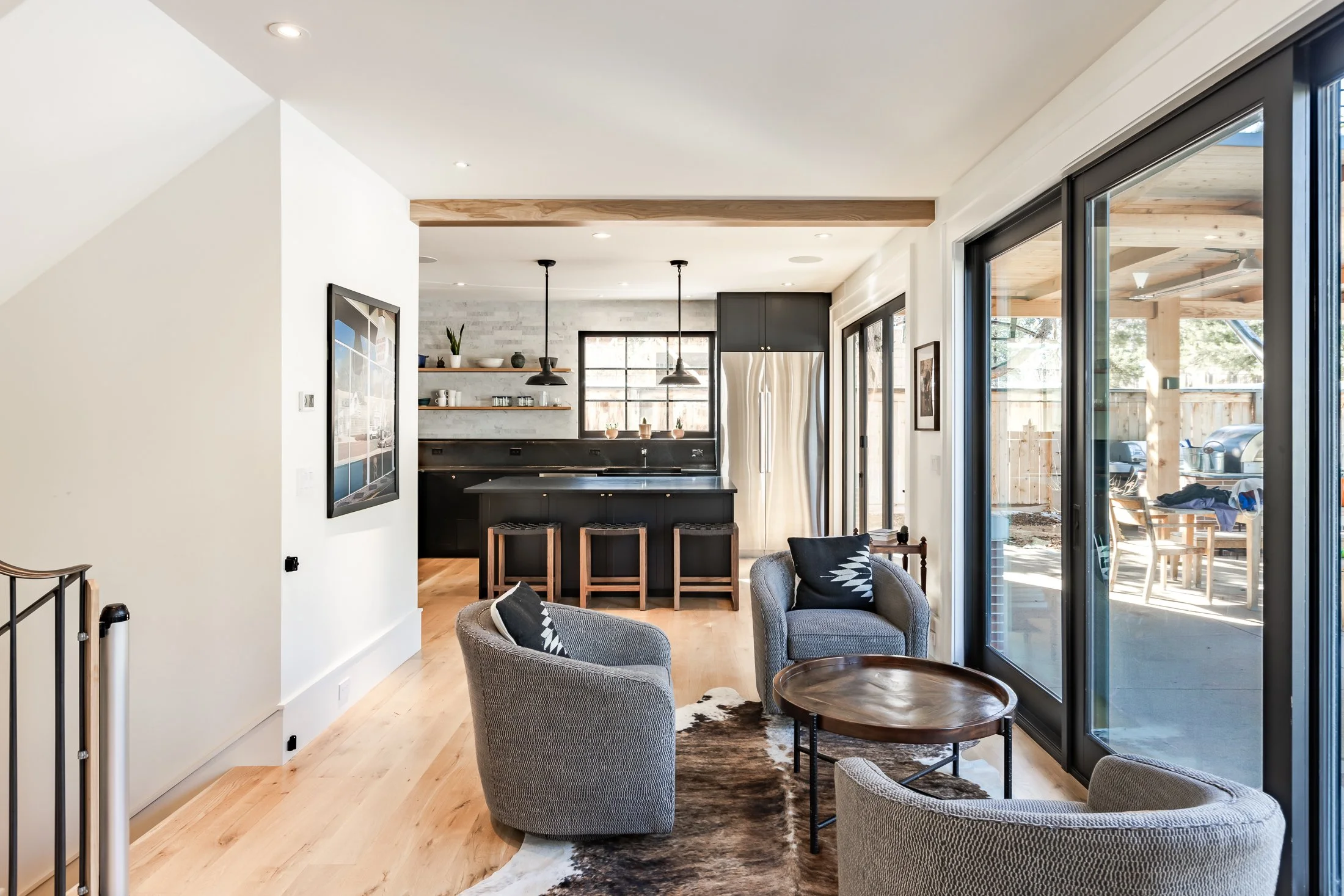 2385 Kenwood Dr - 10.jpg