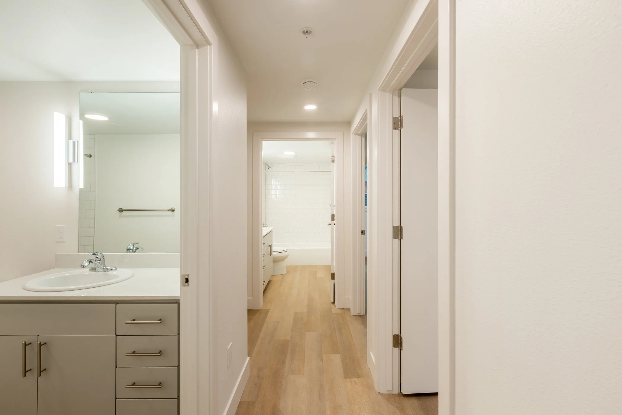 1024 Marine St-8 - Web.jpg