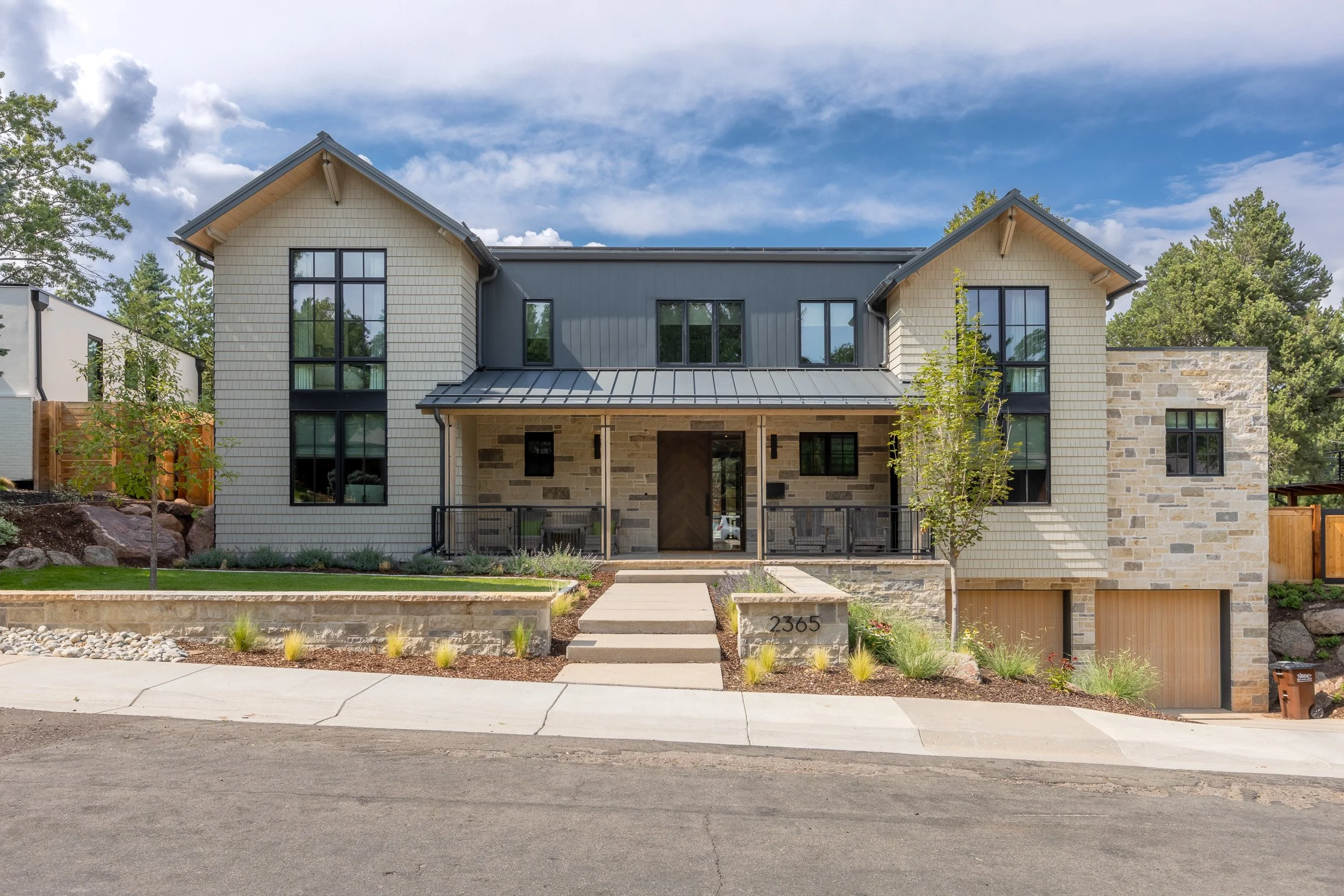 2365 Kenwood Dr-12.jpg