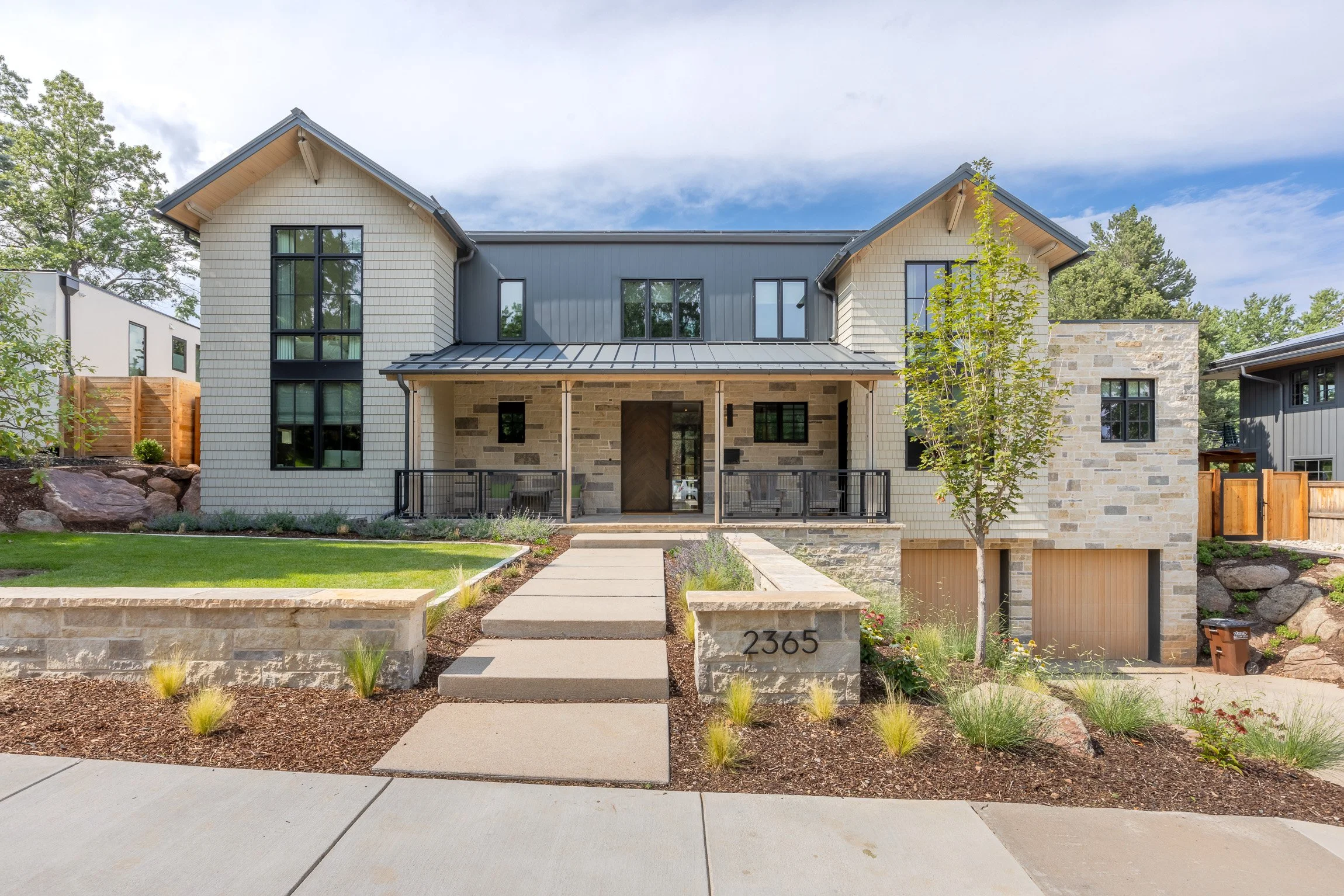 2365 Kenwood Dr-15.jpg