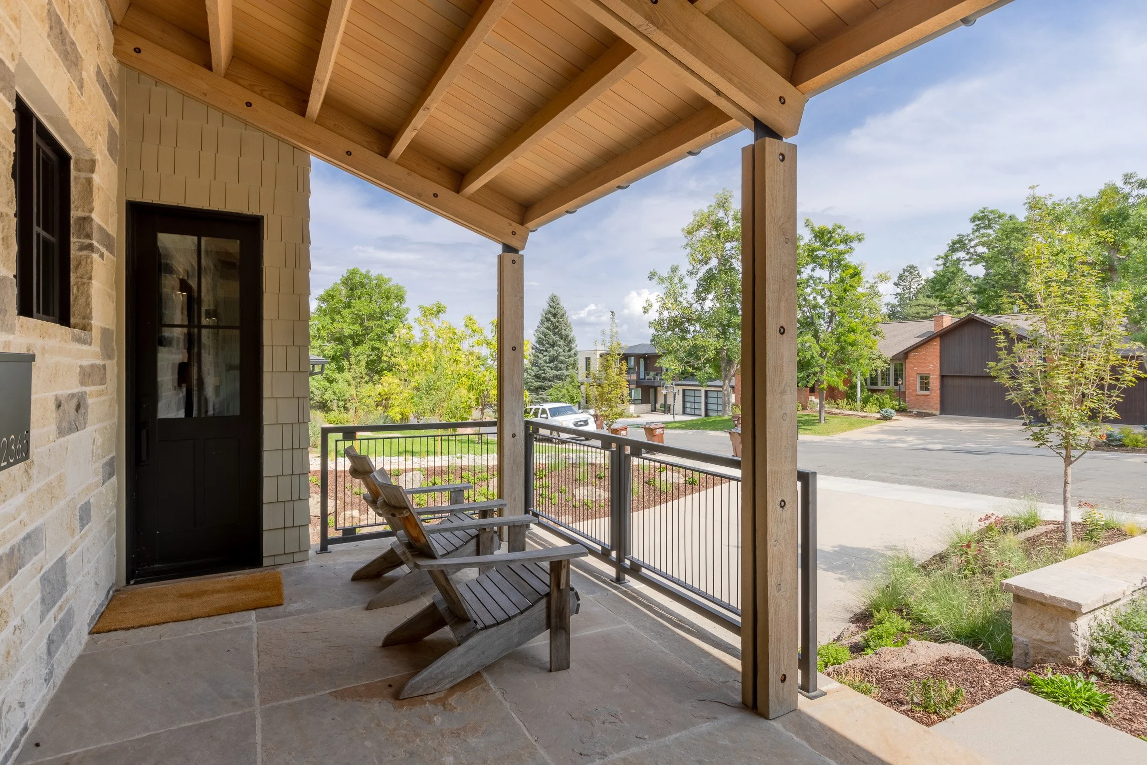 2365 Kenwood Dr-22.jpg