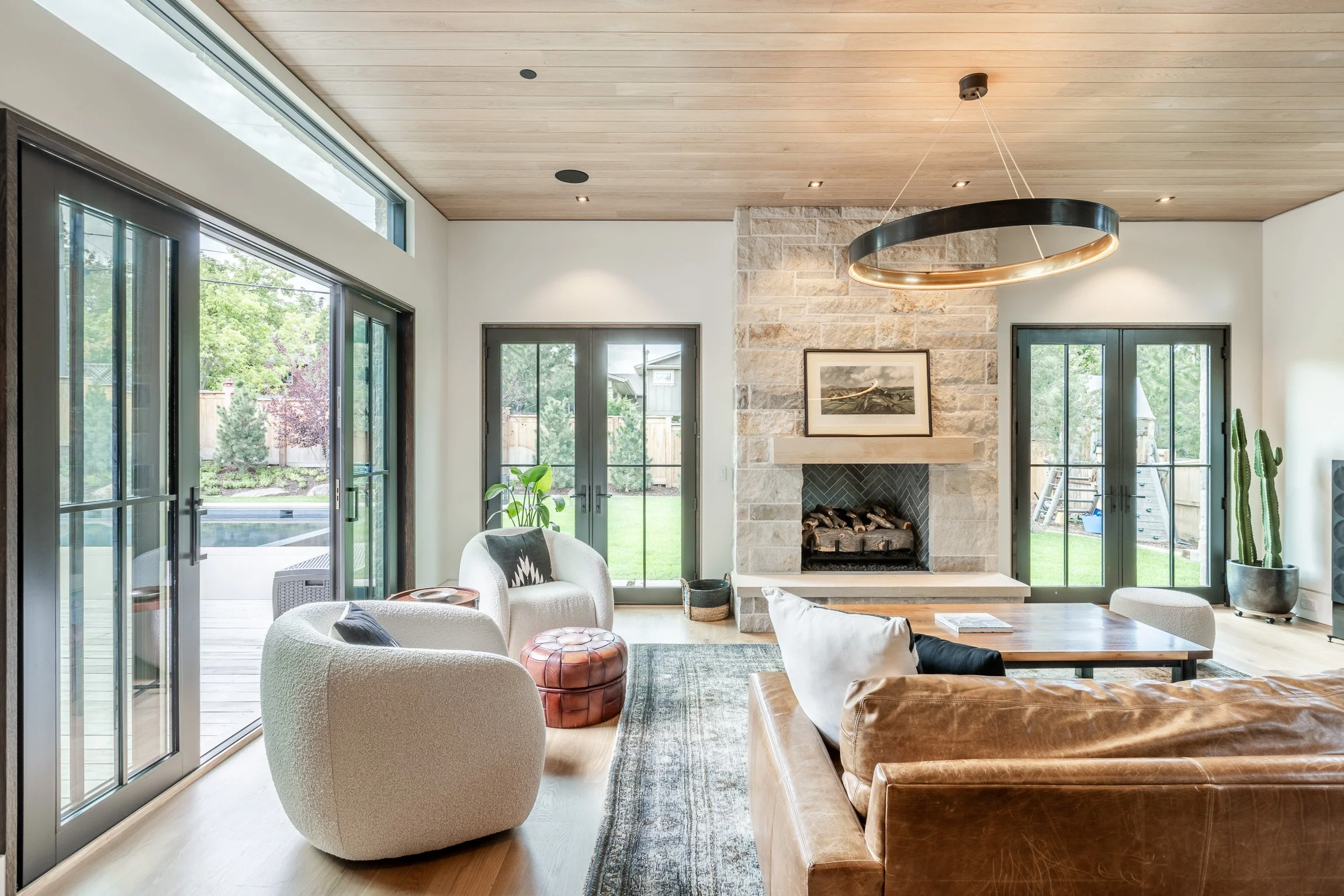 2365 Kenwood Dr-44.jpg