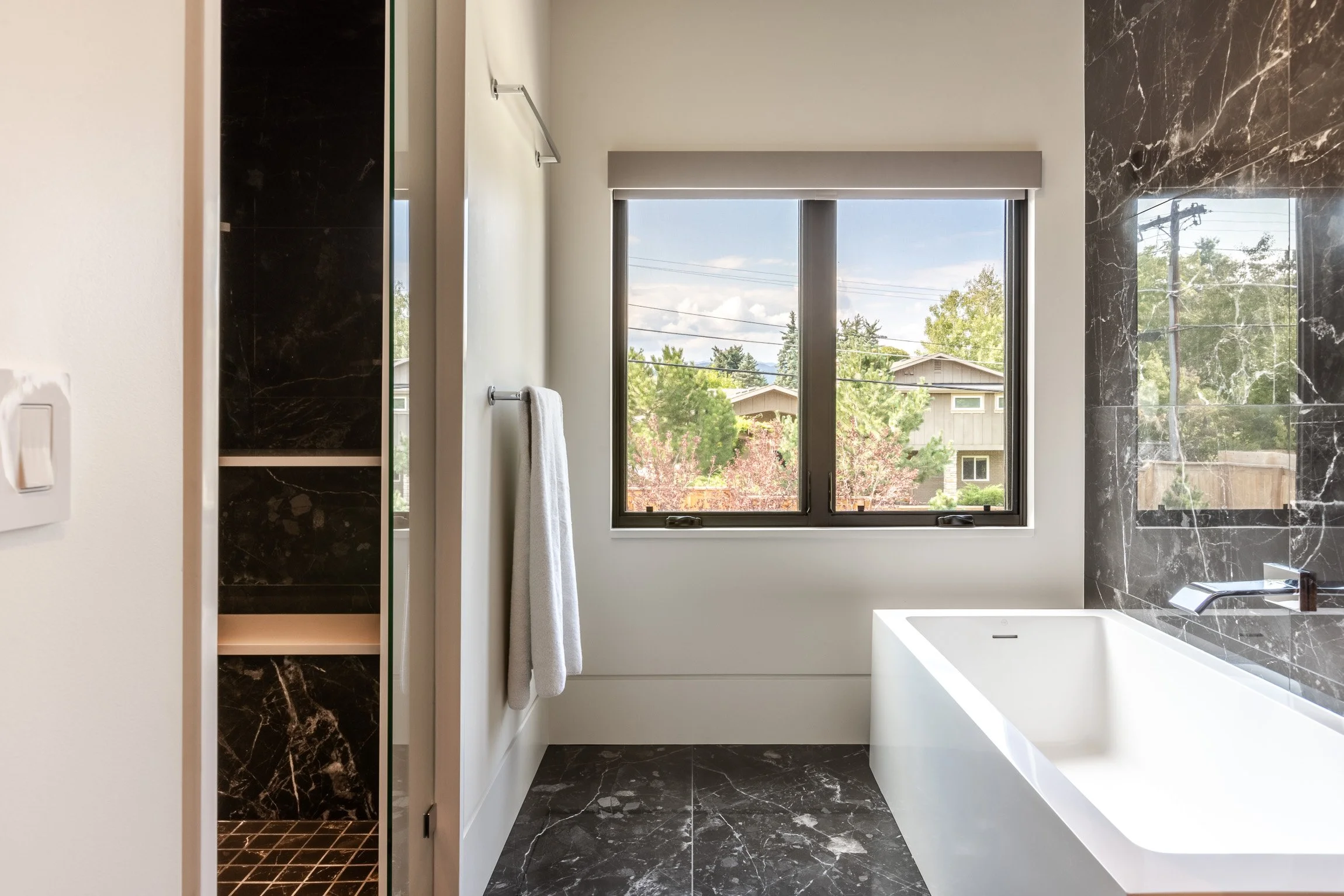 2365 Kenwood Dr-62.jpg