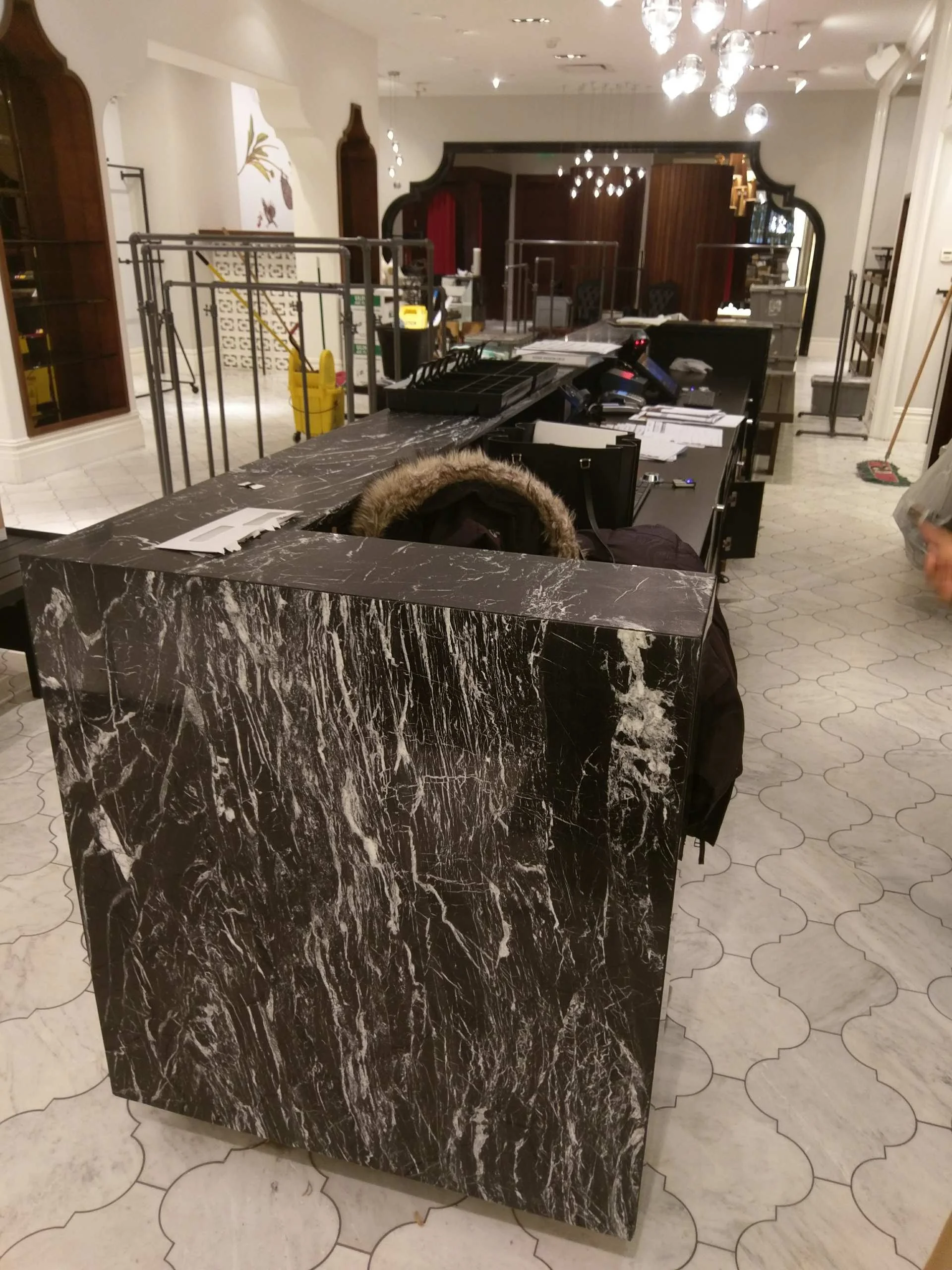 Cash Desk 1.jpg