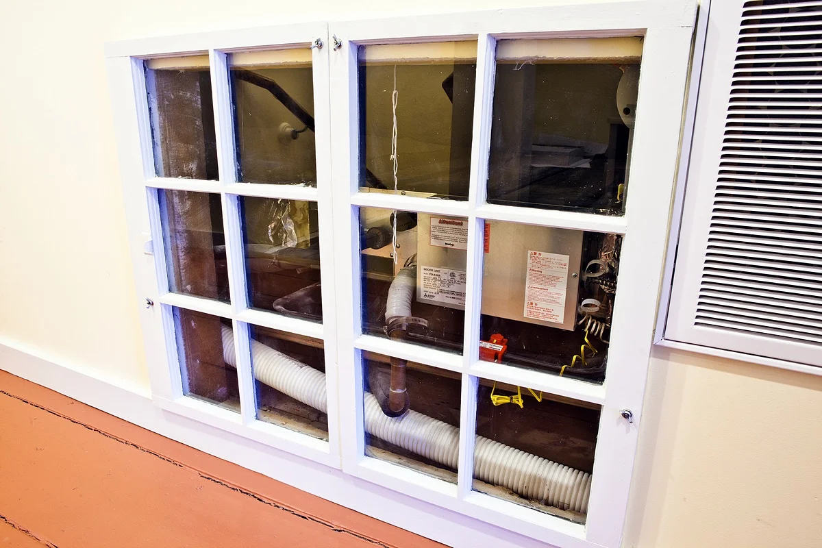 012_Heat_Pump_Viewing_Window.jpg