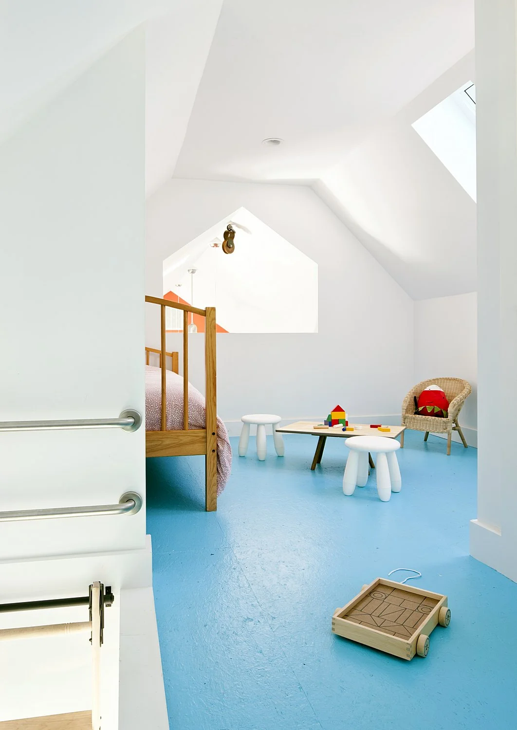 Gable loft play area