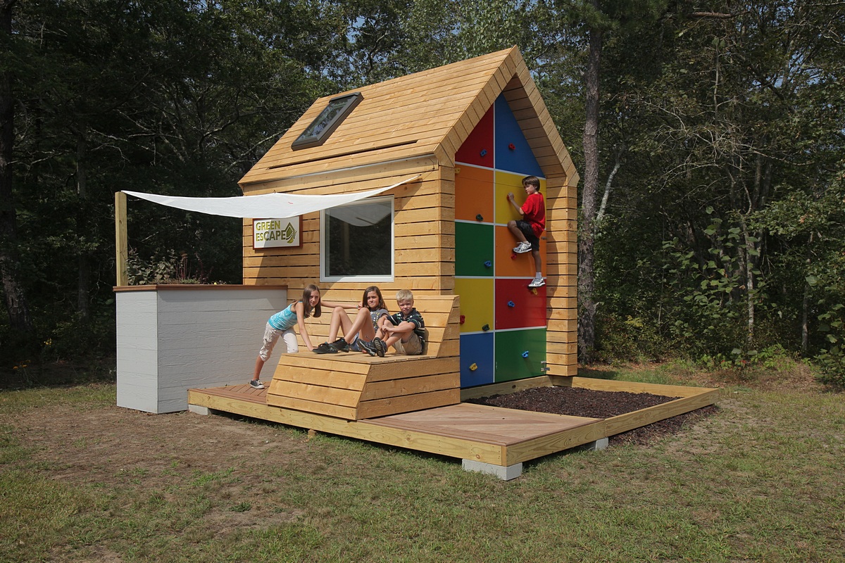 Eco-friendly Playhouse for Kids