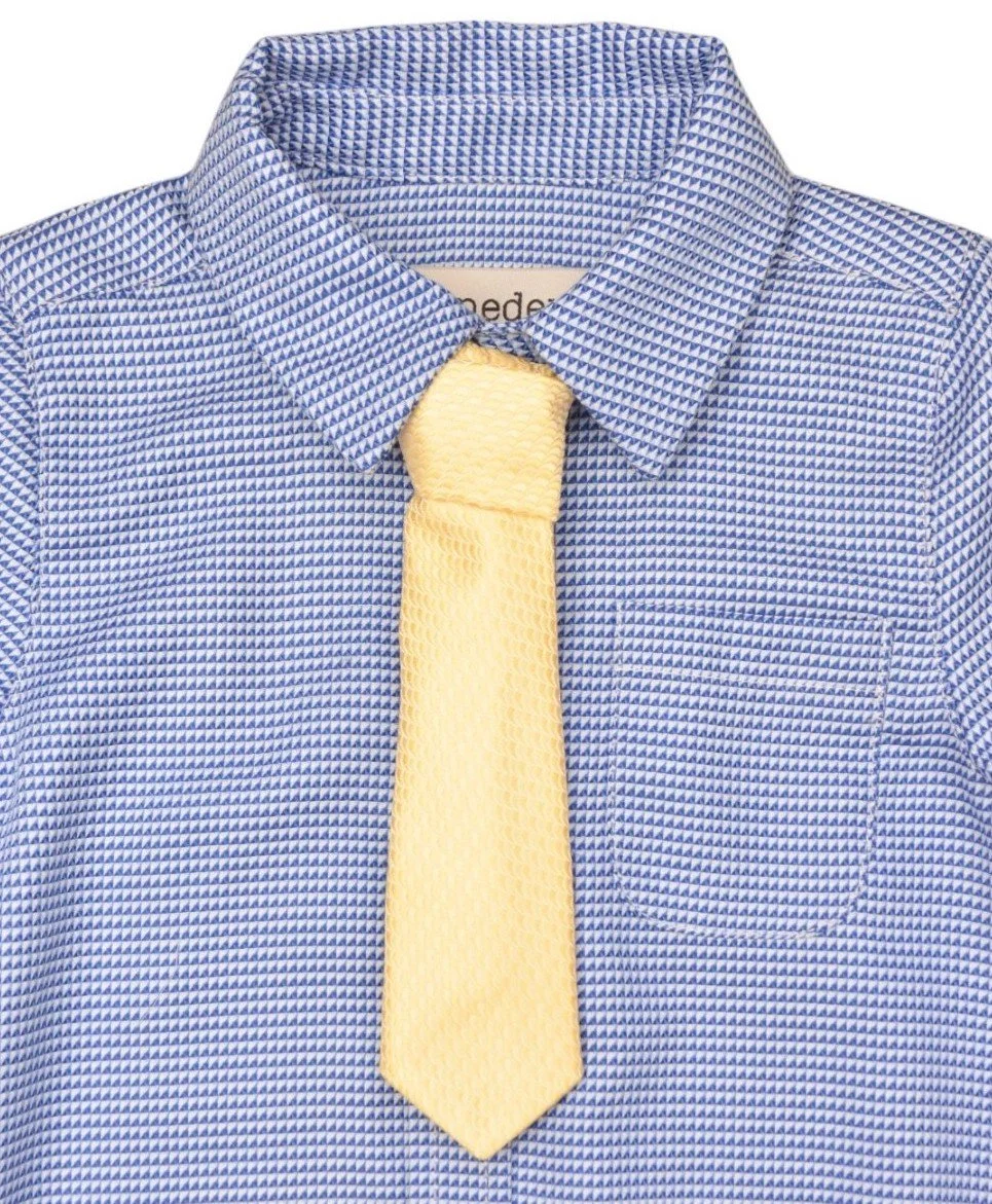 yellow_tie.jpg