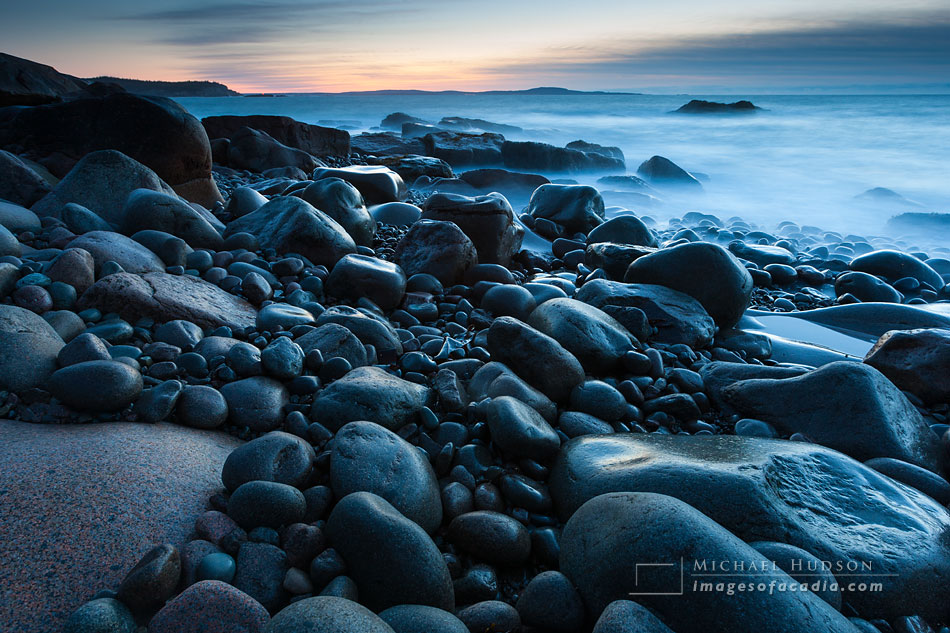Boulders in early morning light (25 minutes before sunrise), Boulder Beach, Otter Cliff