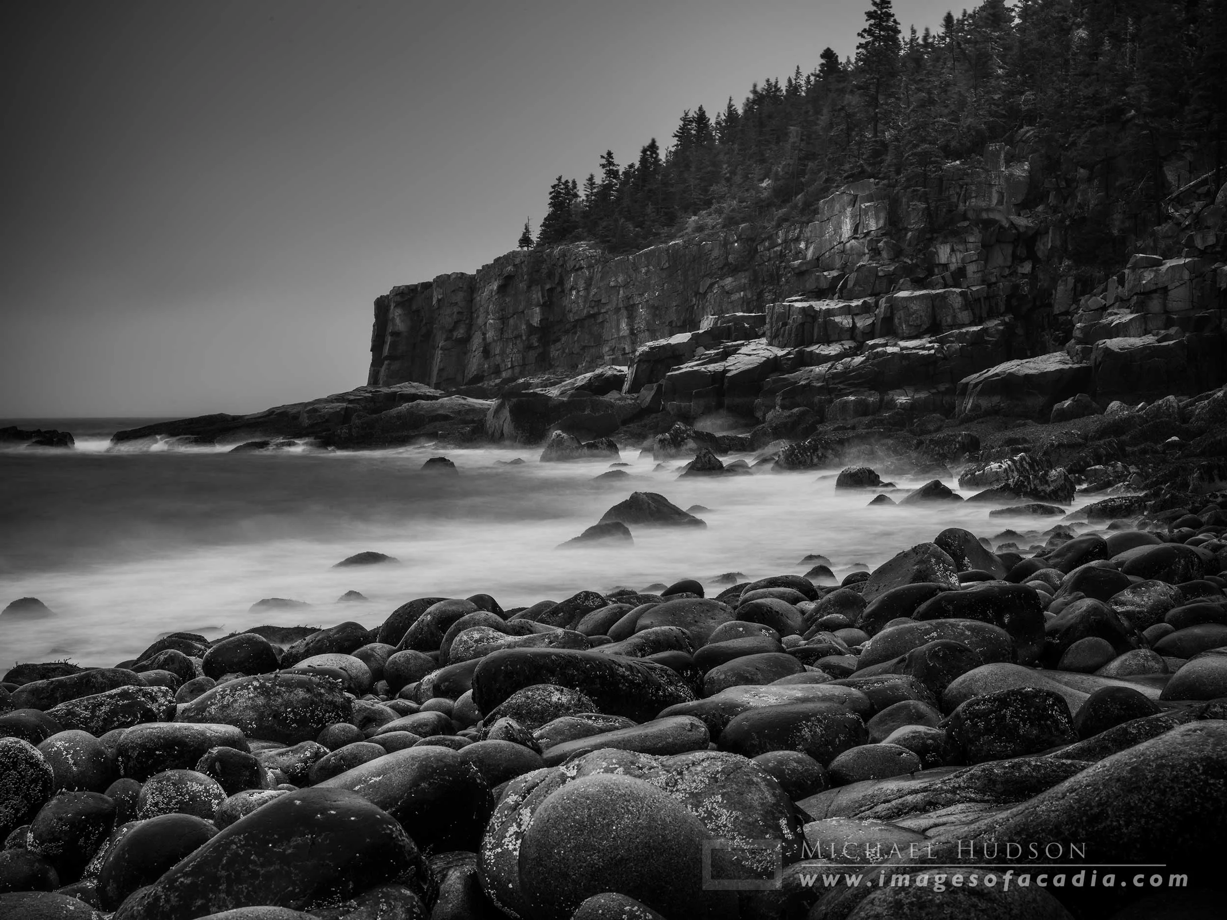 1S8-0476bw.jpg