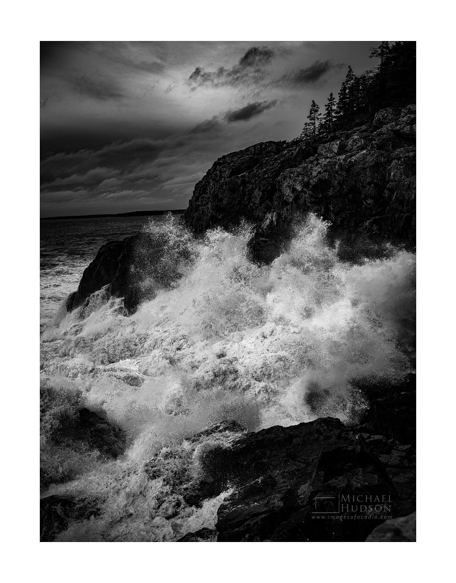Nor'Easter Wave III, Hunters Head/ Limited Edition Print No. 2S5-2072bw