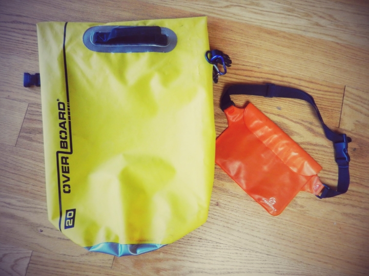 From the catamaran to the dinghy, and from the dinghy to the sand. Make sure your stuff doesn't get wet using any kind of dry bag.