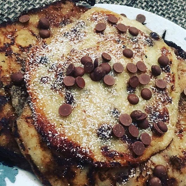 Did you know we serve chocolate chip pancakes?! #bagels #NYC #breakfast #Morning #coffee #BAEgoals #yummy #yum #creamcheese #butter #bacon #eggs #foodporn #Brooklyn  #catering
