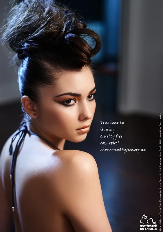Hair and Makeup by Nicole Groch for Inika and Everescents.jpg