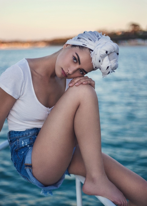 francesca_laude_photographer_caravana_collab_taylah_6412_preview.jpeg