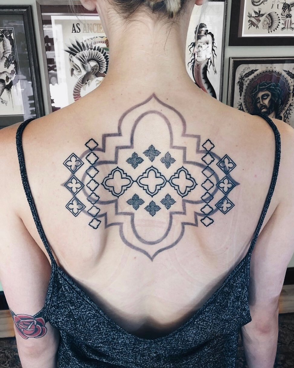 This tattoo never got its own post, so I'm sharing it again. I&rsquo;d love to do more decorative work like this soon&hellip; Would anyone be interested in a big decorative piece like this if I opened up a few consults for this type of project? I&rsq