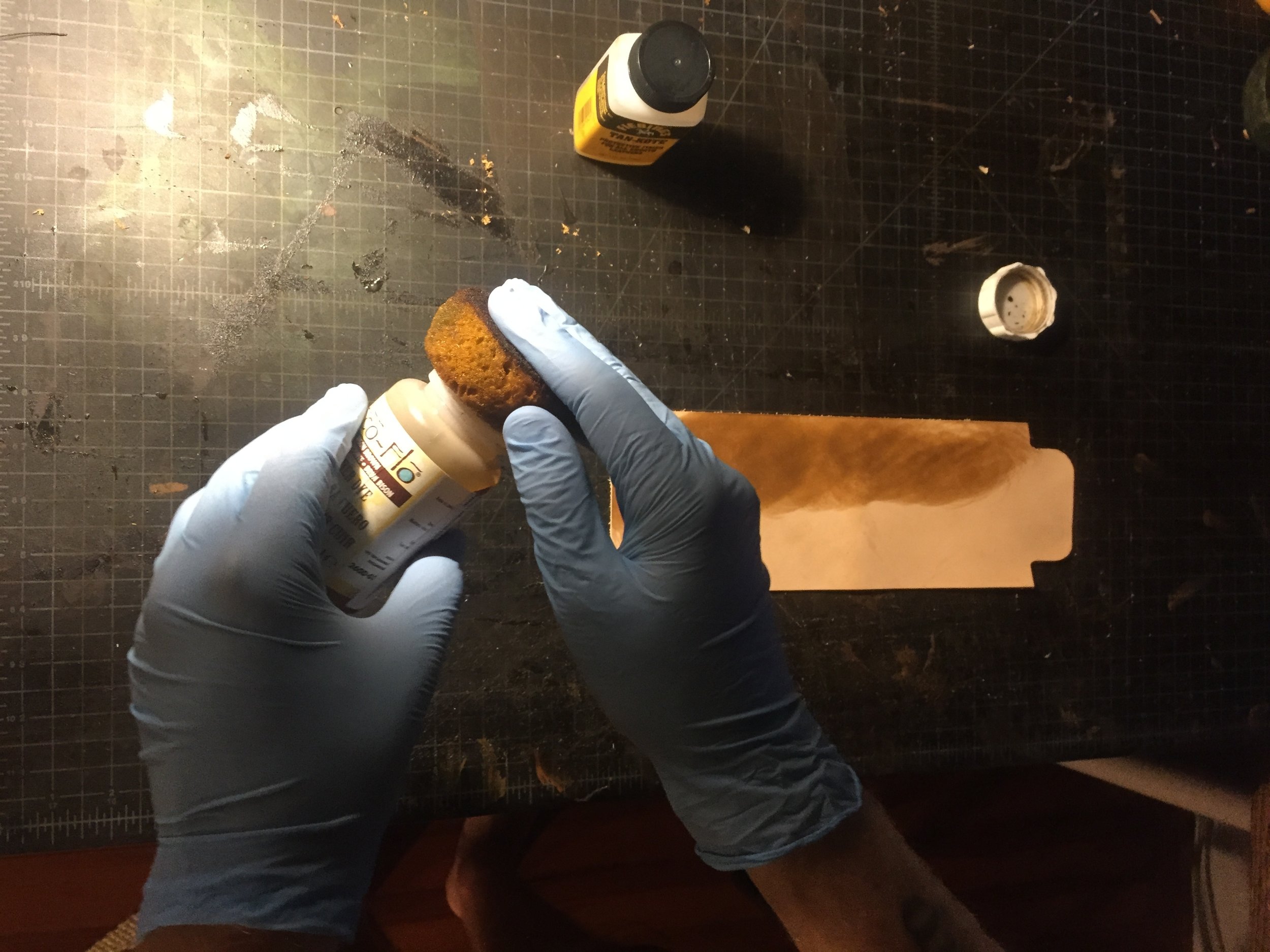 Loading up the sponge with dye.
