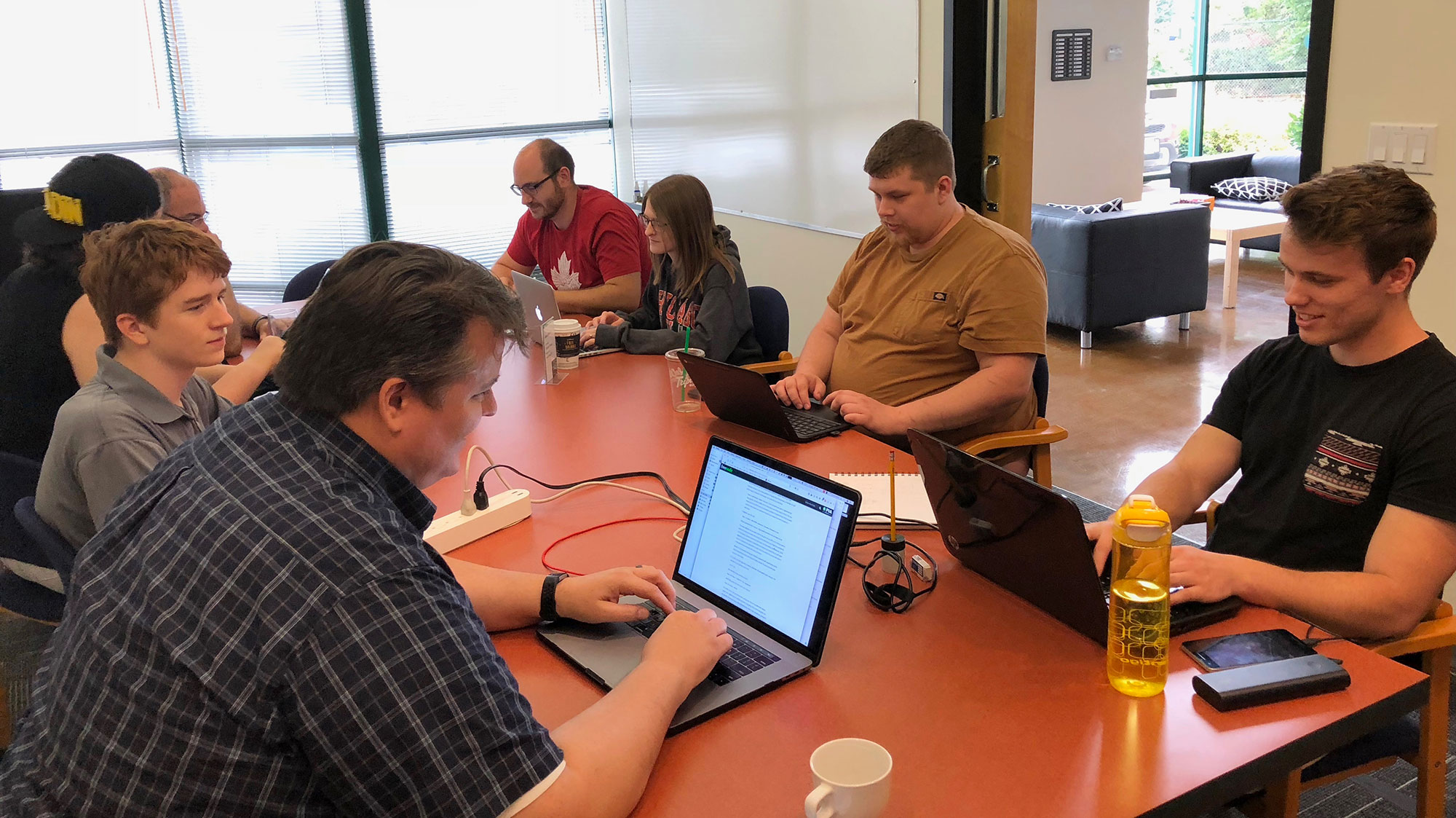event-chillihack-group.jpg