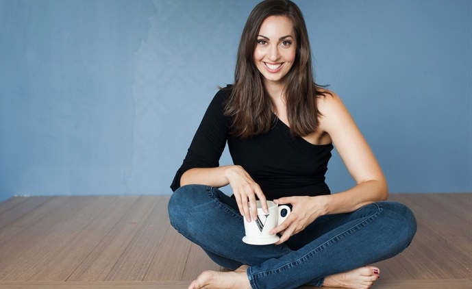 Vanessa Van Edwards.jpg