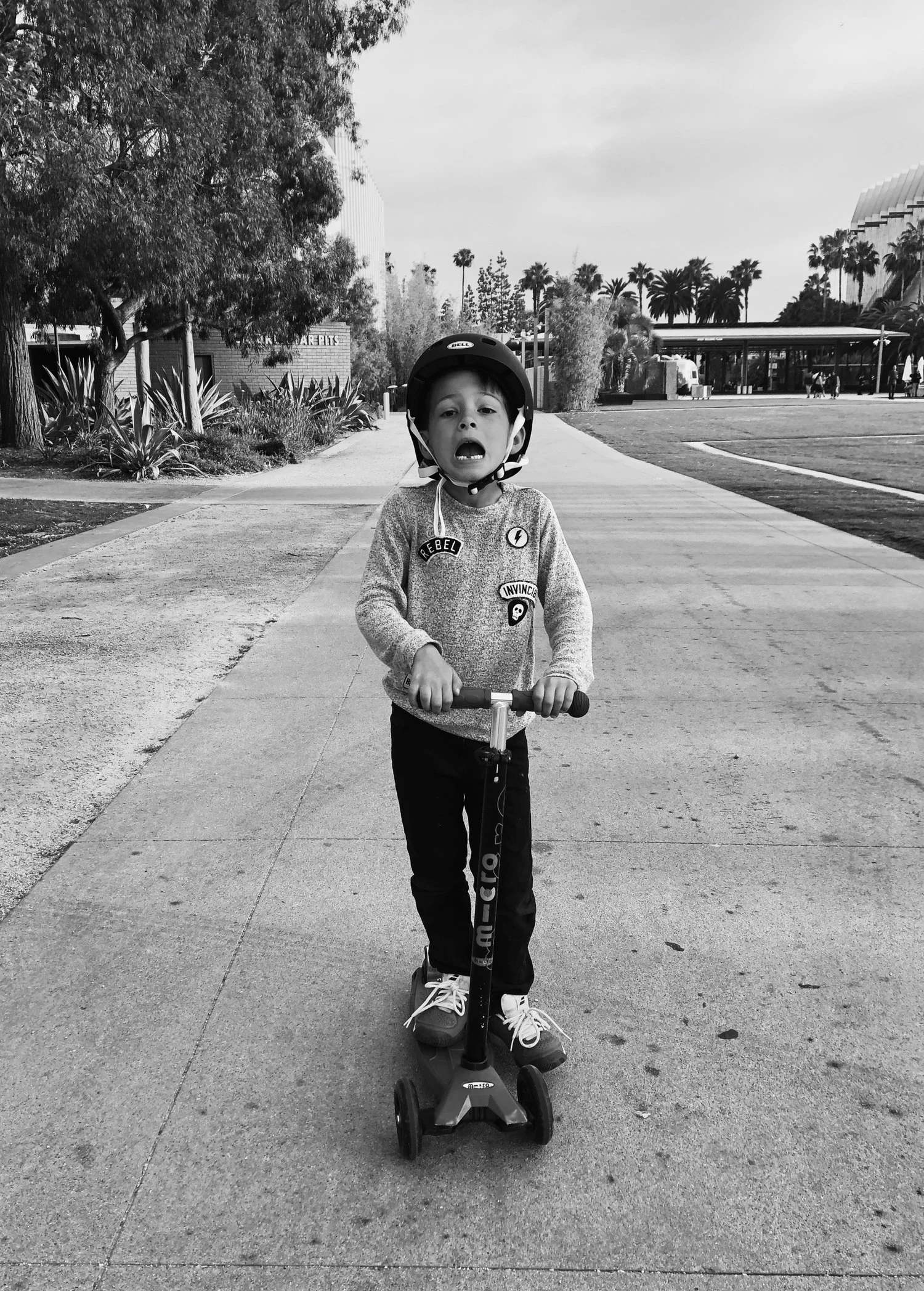 fast feet and wiggle teeth. 