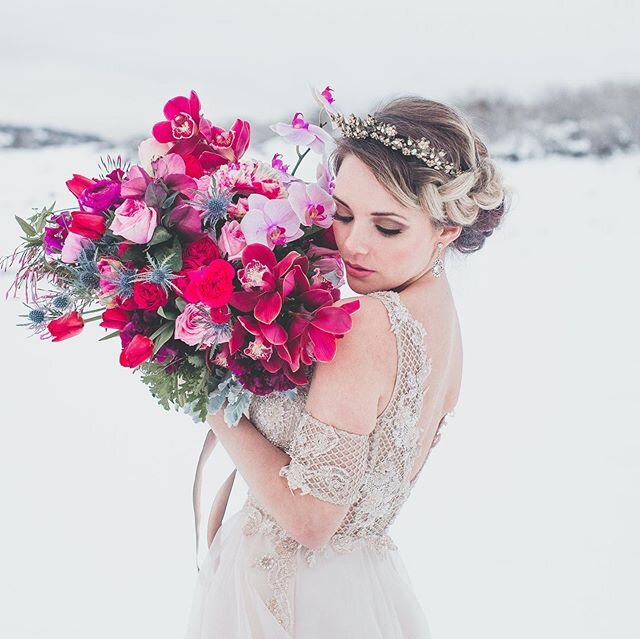 Throwback to this gorgeous shoot in Perisher Valley.⠀
⠀
Hair - by me⠀
Makeup - @sandraglmakeup⠀
⠀
#hairstylist #bridalhair #weddings #braids @nakhair #romance #snow #thestablesperisher