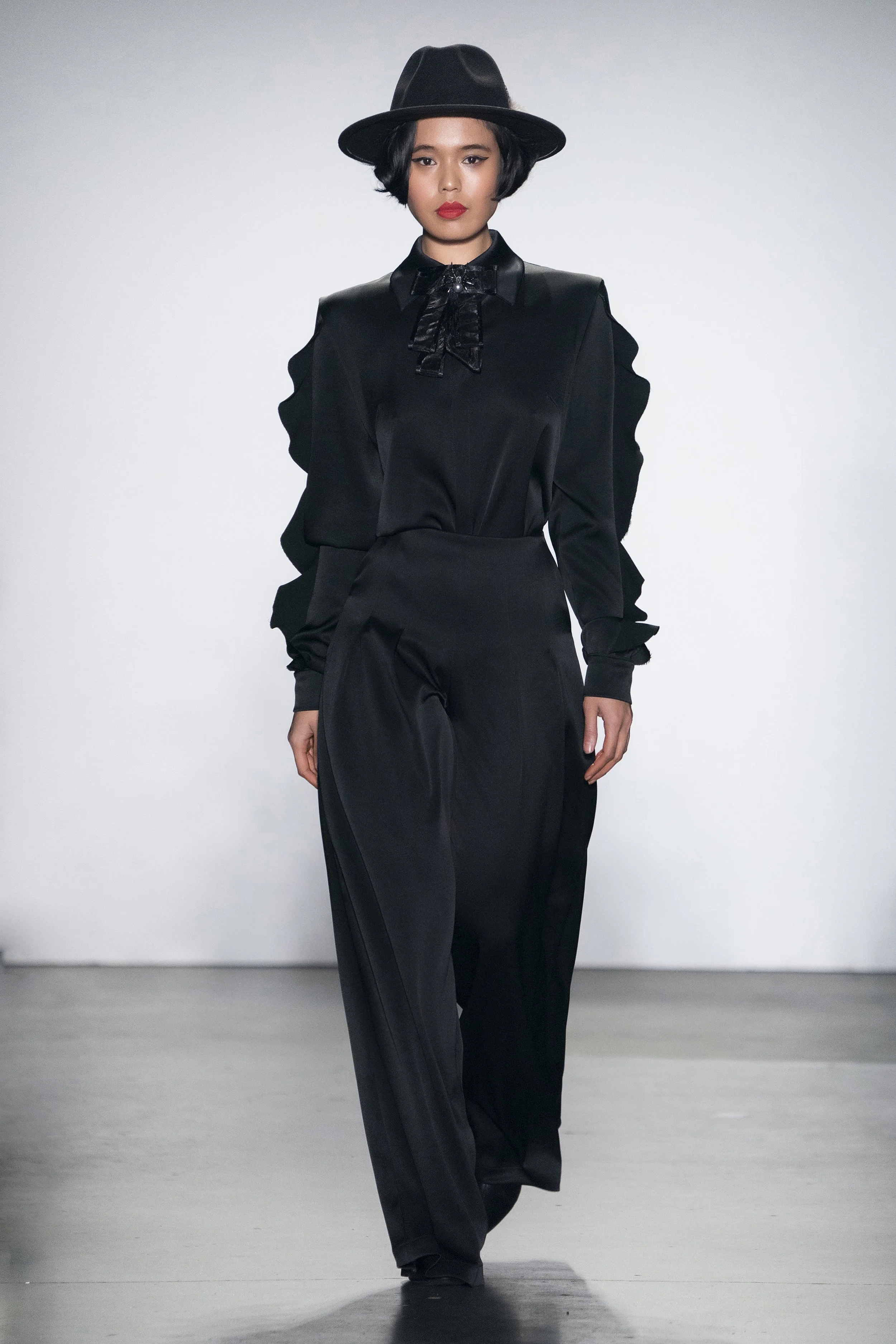 RRNY_AW19_Look02.jpg
