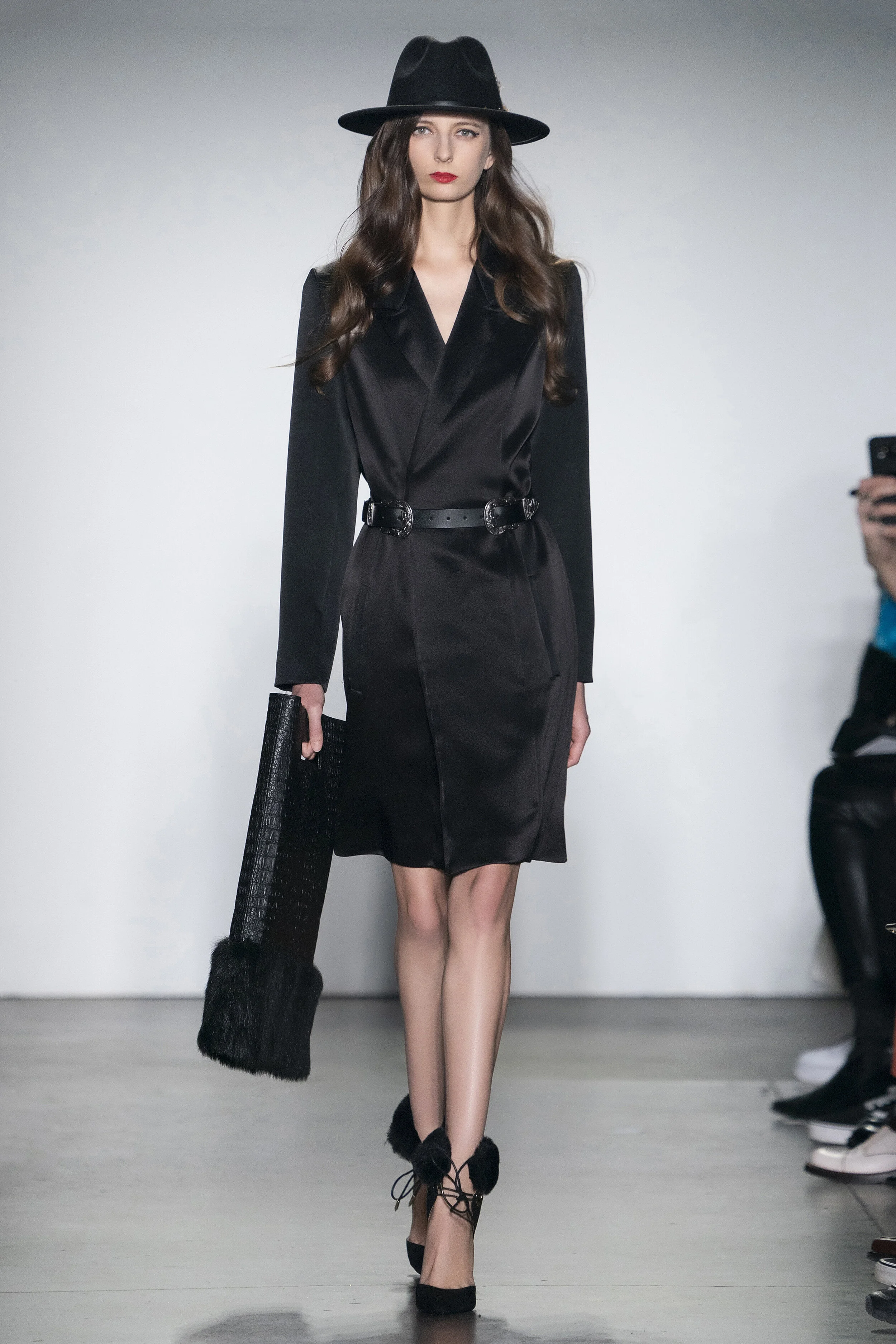 RRNY_AW19_Look05.jpg