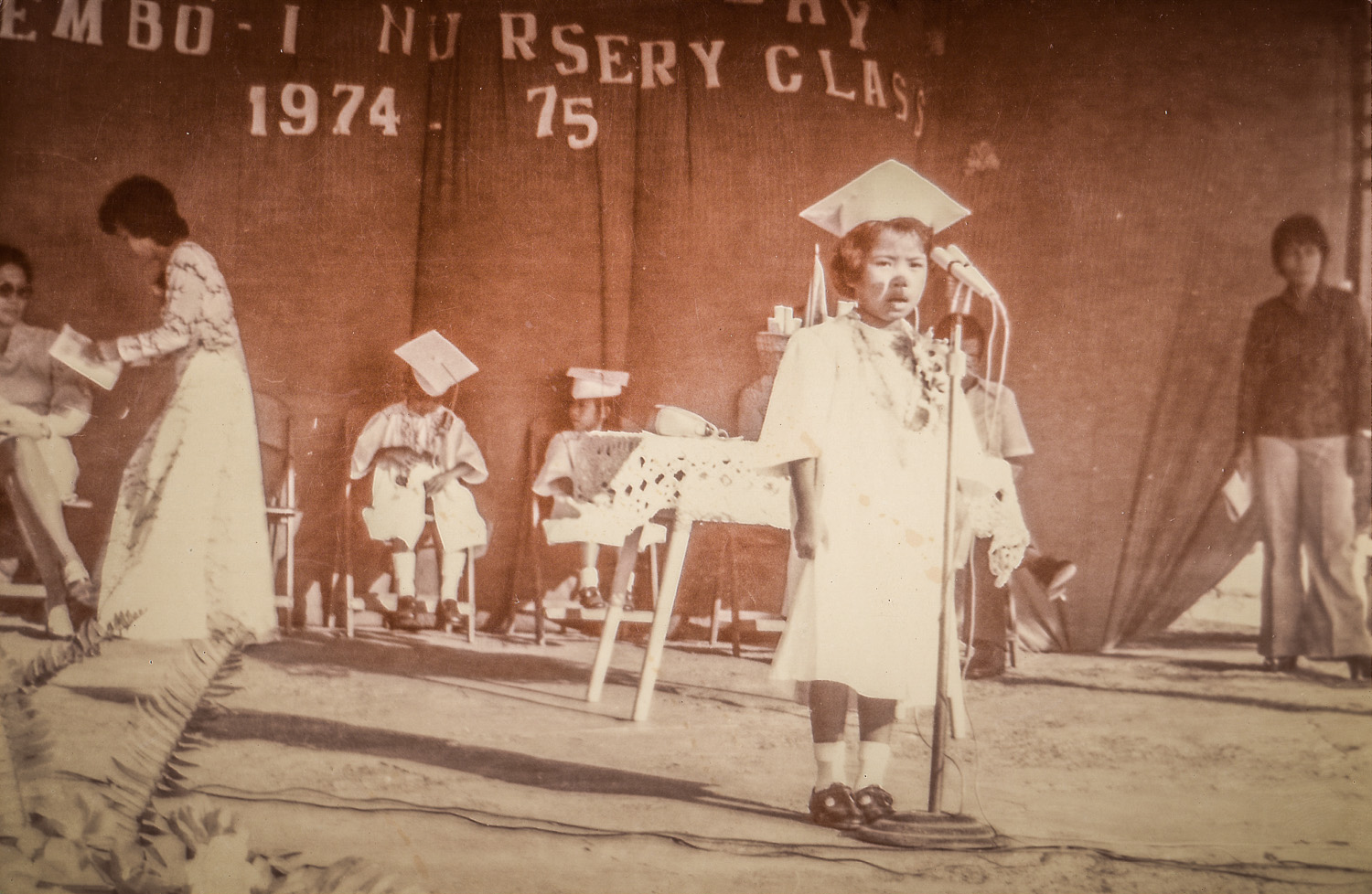 Ate Felyn delivering her speech at the age of 5yrs old. She took home a medal that day.