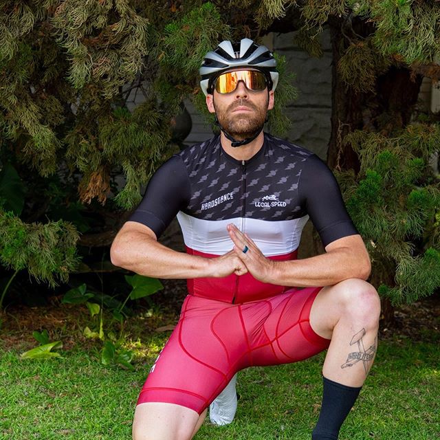 Alright Ladies and Gentlemen, boys and girls last chance to get yer grubby lil hands on this sweet ass kit and get yourself a free bag of @legalspeedsupply coffee to make that delicious bean water before you throw this thing on and go out for a ride 
