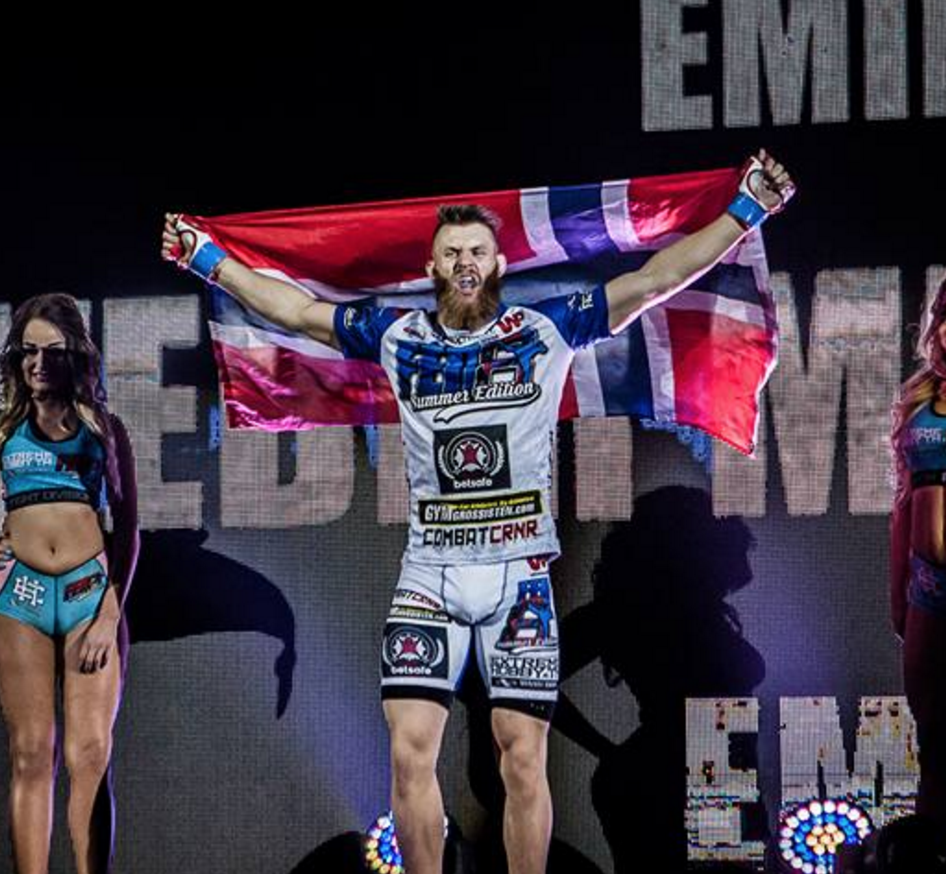 TKO-seier for Emil "Valhalla" Meek!